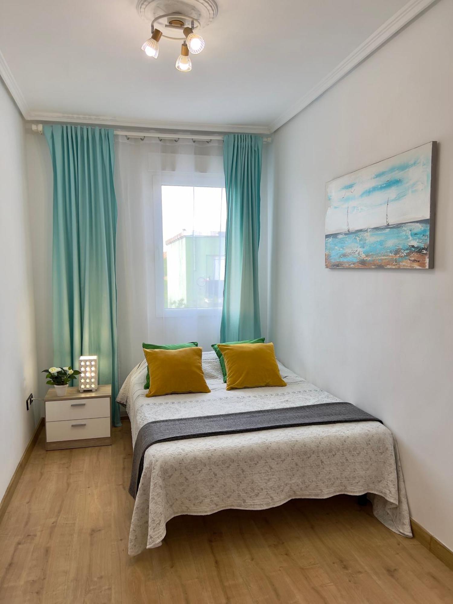Cozy Apartment In Valencia! Wi-Fi ! Extérieur photo